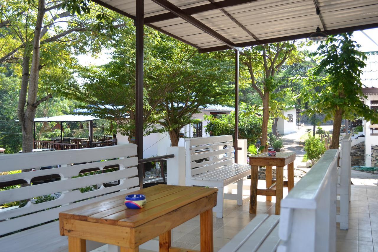 Benjaporn Bungalow Ko Si Chang Esterno foto